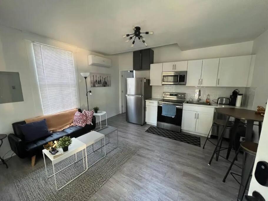 Cozy Studio Bungalow Steps To Armature Works Tampa Ngoại thất bức ảnh