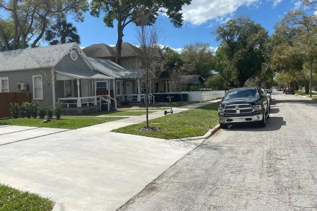 Cozy Studio Bungalow Steps To Armature Works Tampa Ngoại thất bức ảnh